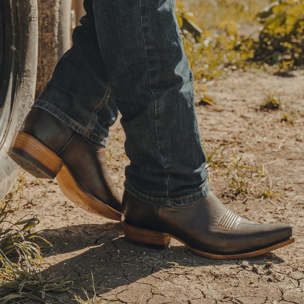 Chisos No. 5 - Men's Roughout Snip Toe Cowboy Boot